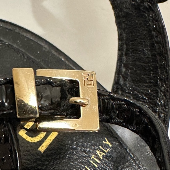 Fendi Black Patent Leather T-strap Bow Heels Sandals Peep Toe size 37 (6.5) - Picture 8 of 8